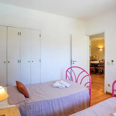 Beautiful In With Private Pool Semesterbostad *